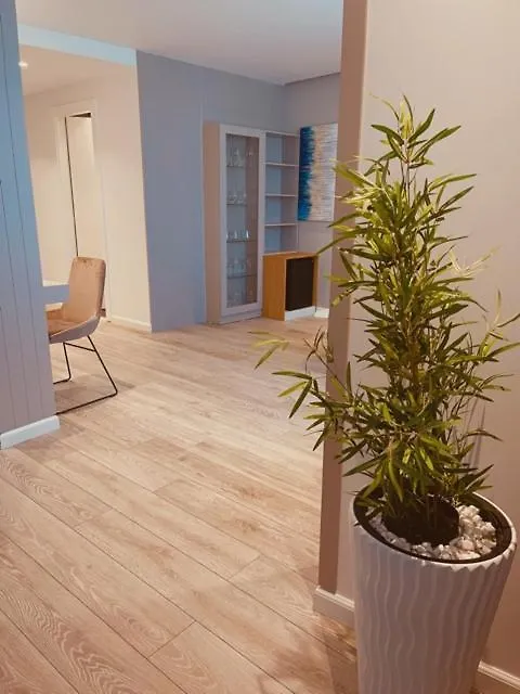 Ebbi Hotel Dhermi