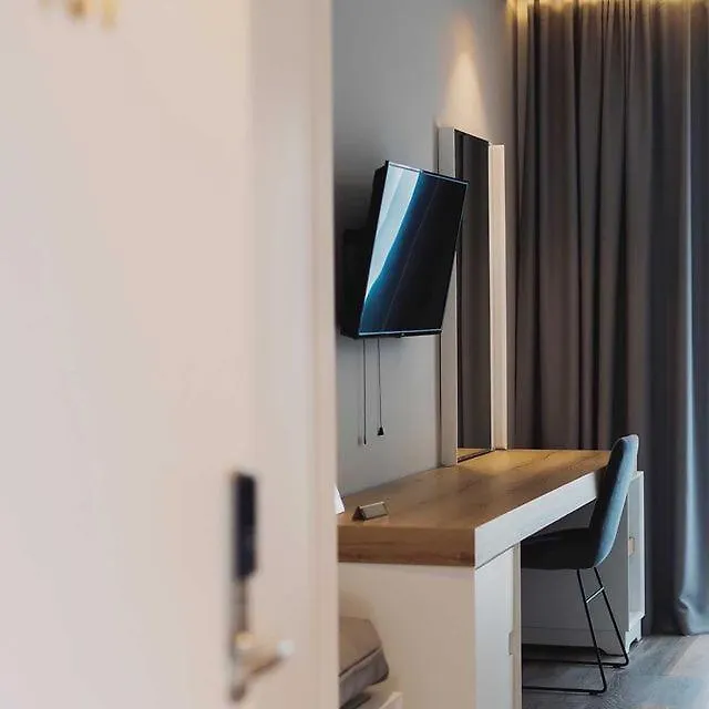 Ebbi Hotel